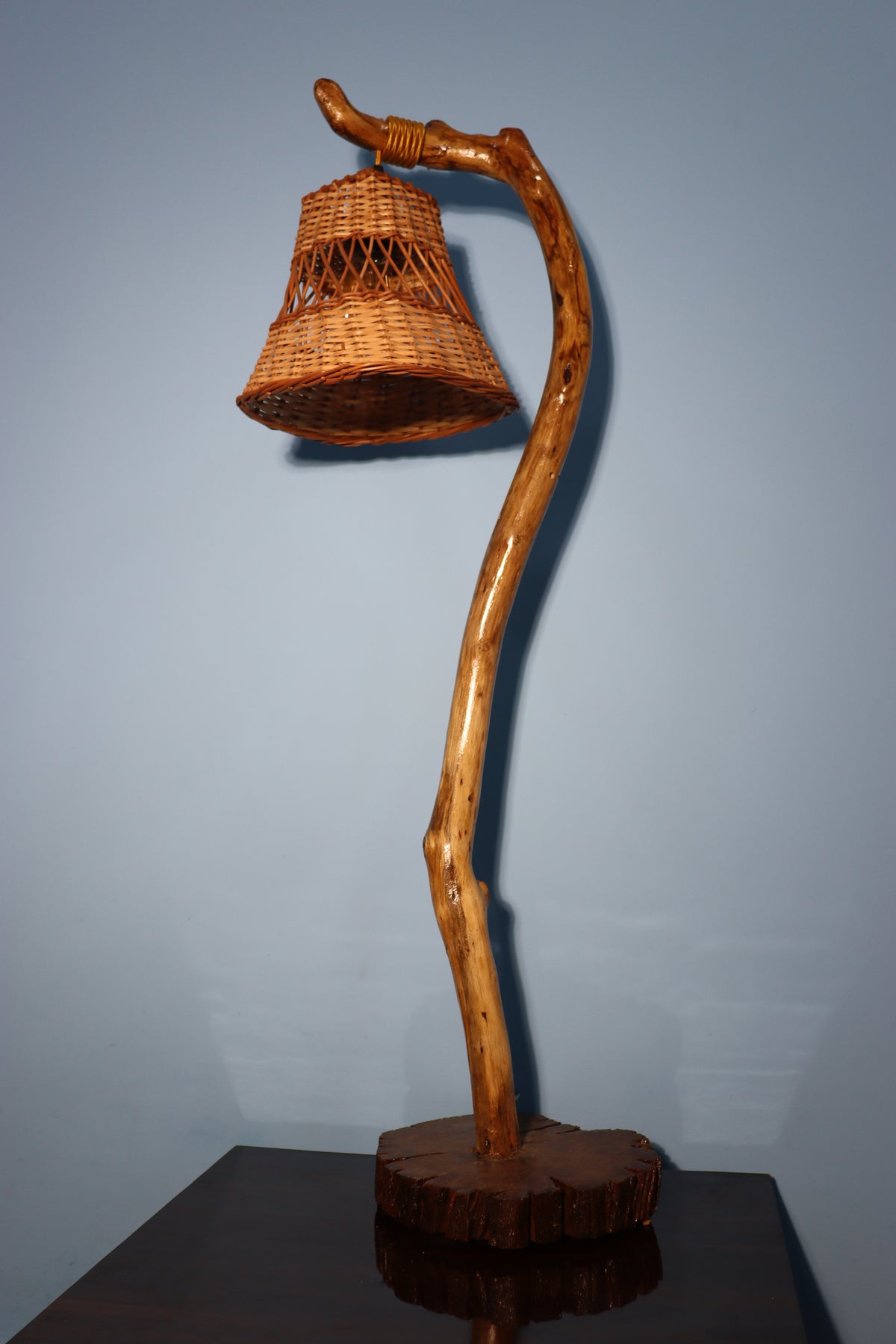 🌿 Handmade Mango Wood Wooden Lamp – Elegant Décor Lighting